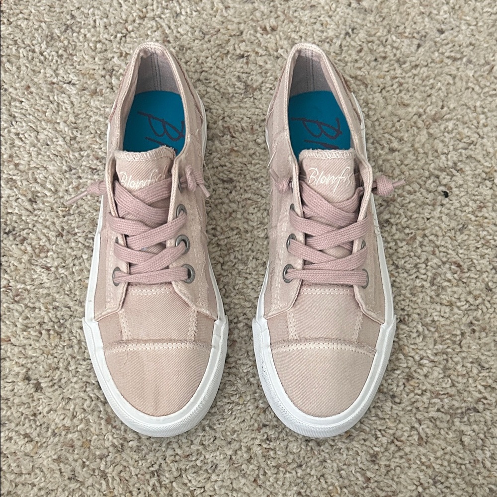 Blowfish Women's Pink Casual Sneakers